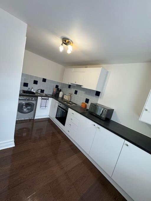 2 Bed Detached House *